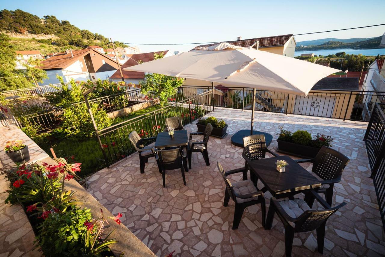 Apartments Nakic Sibenik Exterior photo